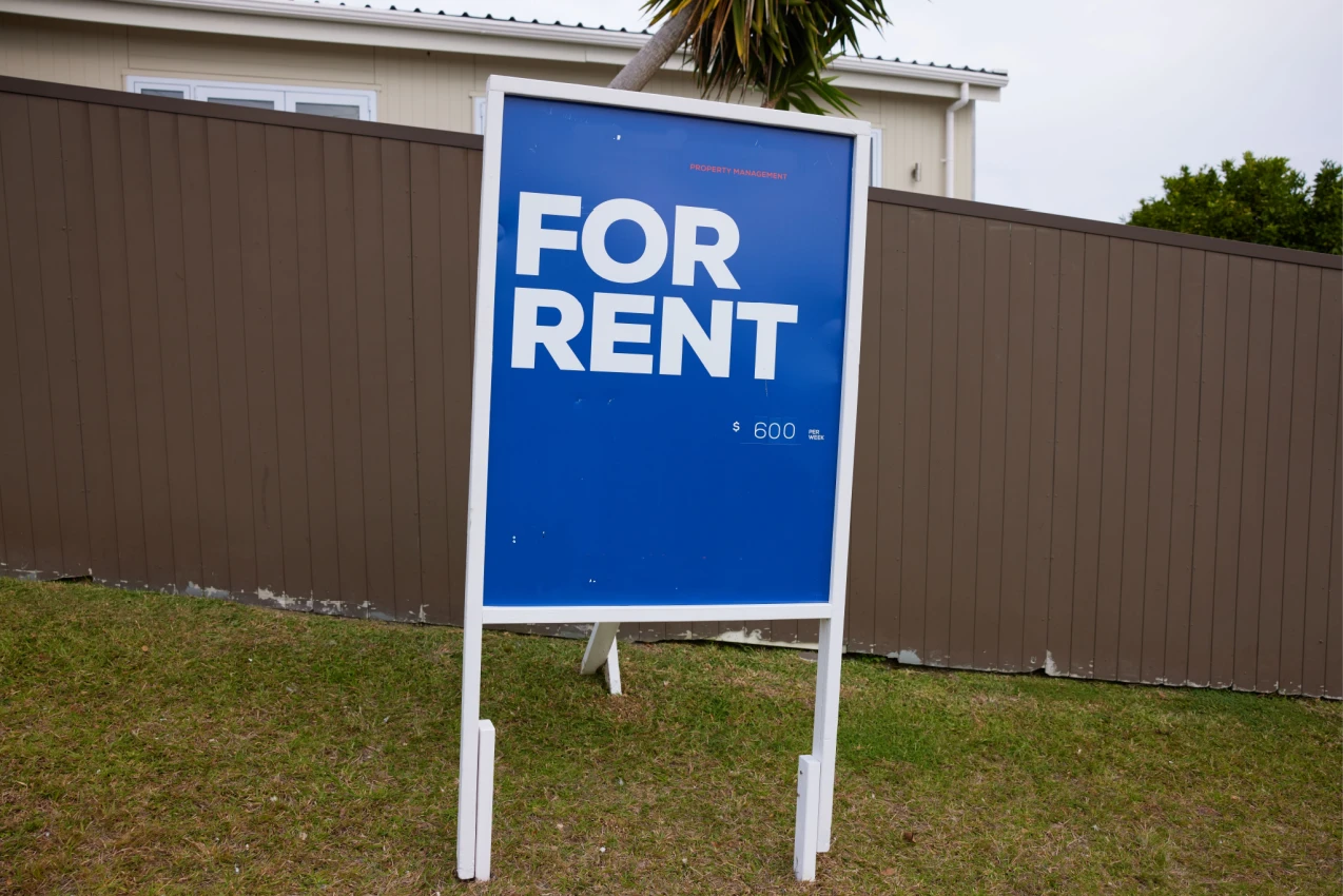 For rent sign Shutterstock_2459990279