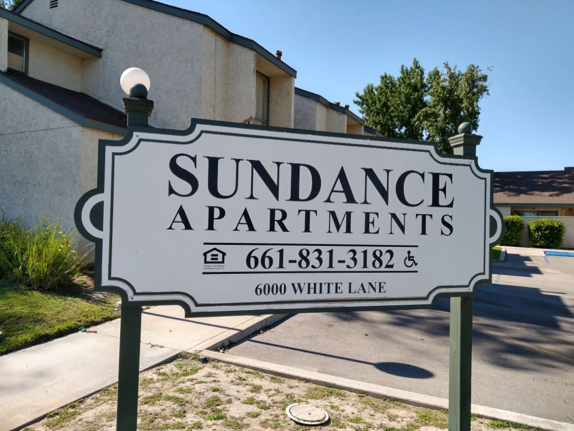 Valencia apartment for rent Shutterstock_2176251057