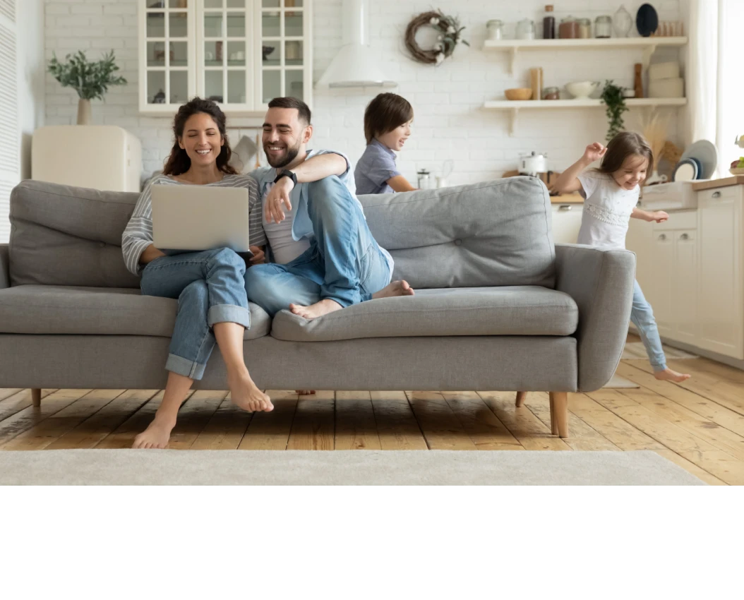Renter family Shutterstock_1606560286
