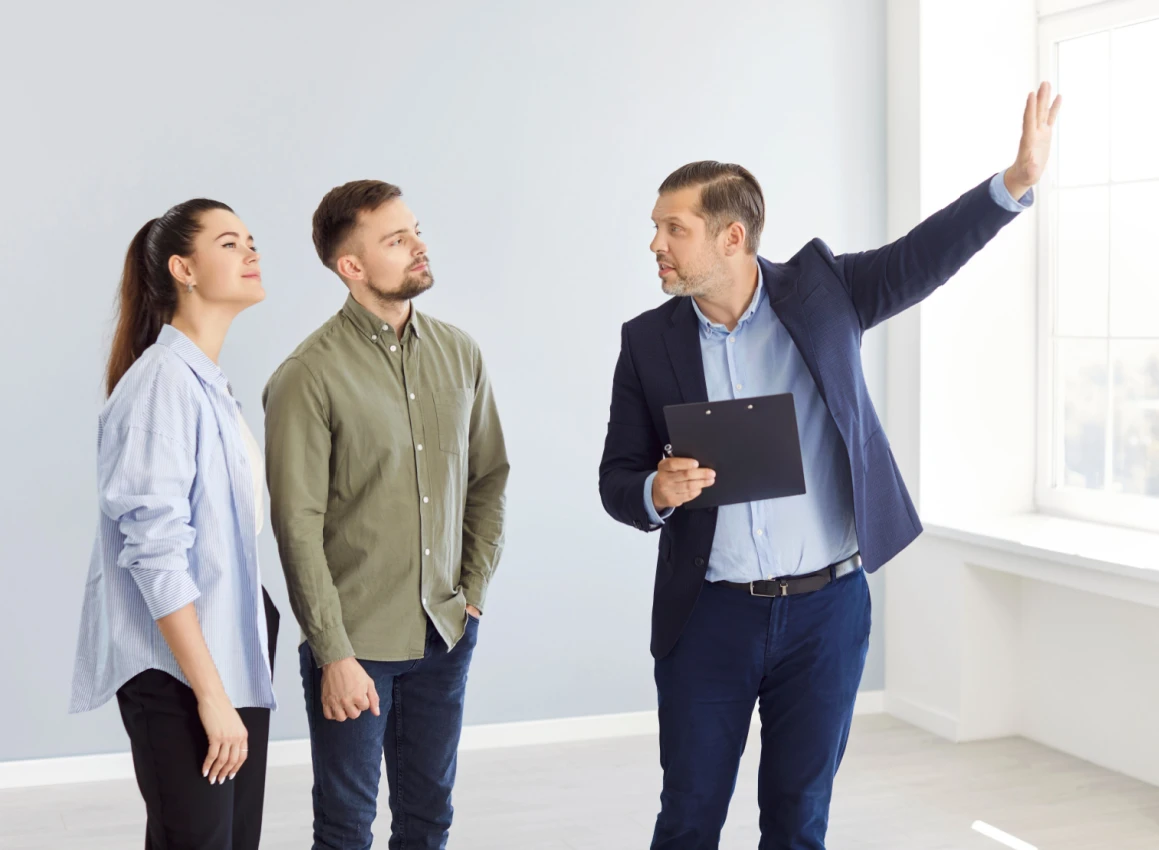 Showing apartment Shutterstock_2608174505