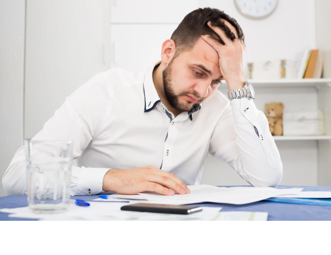 Worried man Shutterstock_697706371