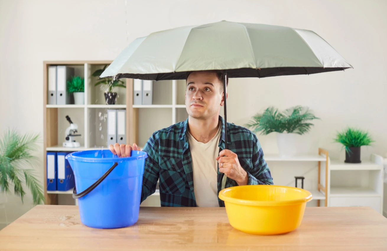 Leaky ceiling Shutterstock_2650574445