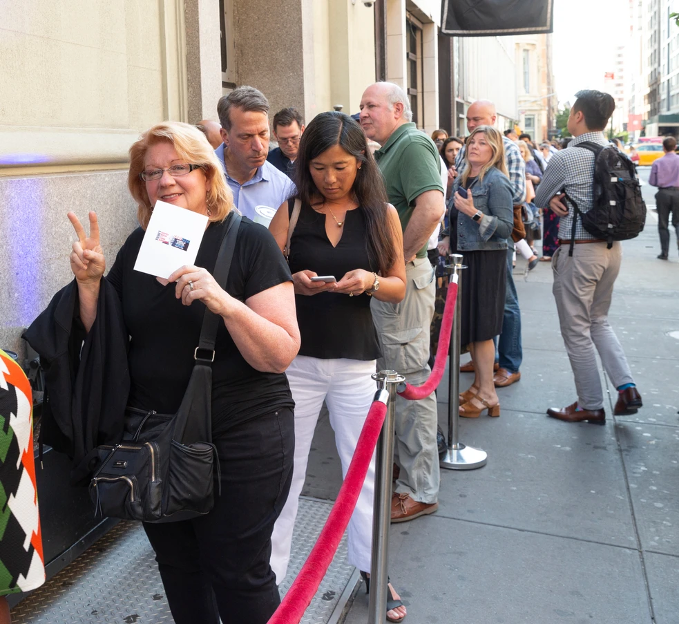 People in line shutterstock_1477257368 (1)