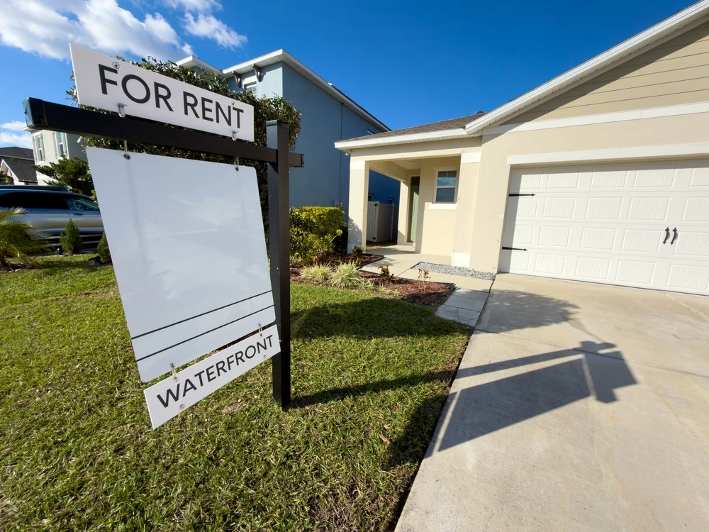 Florida rental shutterstock_2716830913