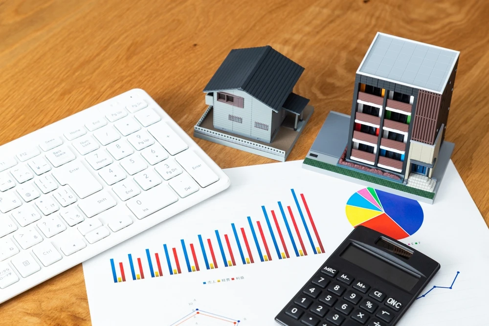 Misc real estate graphs shutterstock_2387511083